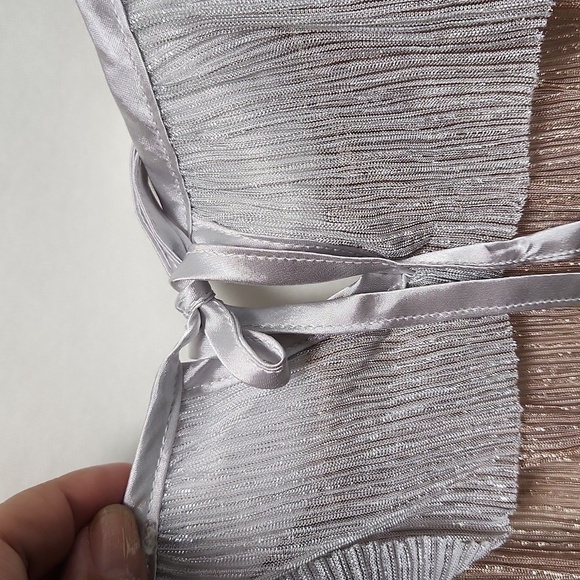 Arula Sparkly Tiered Party Dress - Picture 8 of 9